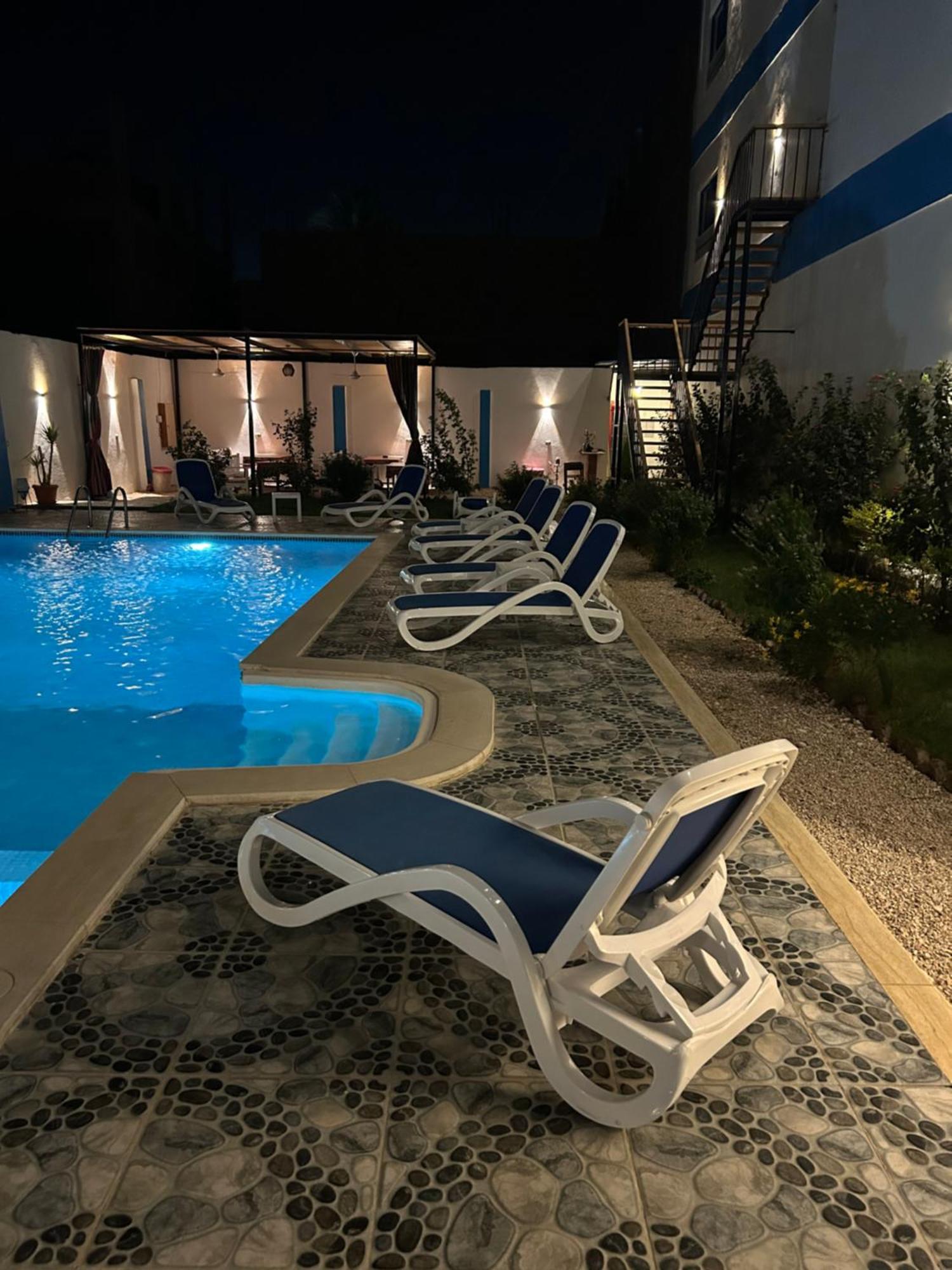 Lemon Tree Apartments Luxor Al Aqalitah Exterior photo